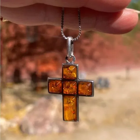 Vtg Estate Art Deco Sterling Silver Amber cross pendant and silver chain 925 - Picture 2 of 7